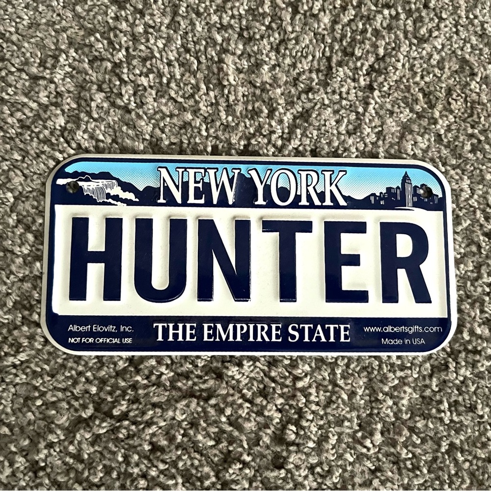 New York Hunter Novelty License Plate